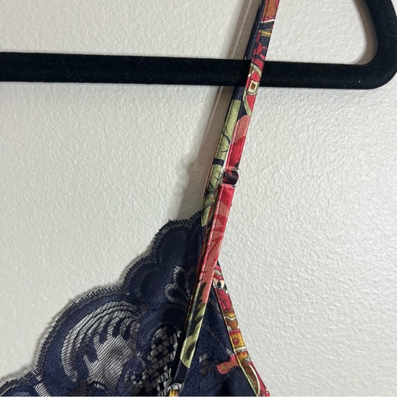 Victoria's Secret Vintage Gold Label Size Large Lace Satin Slip Night Dress SIB - Picture 4 of 7